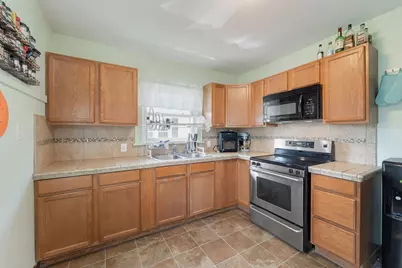 7521  16th Ave, Kenosha, WI 53143 - Photo 6