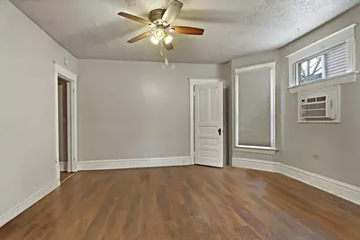 937  Grove Ave, Racine, WI 53405 - Photo 14