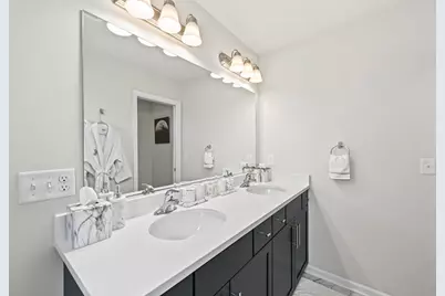 1868  Forestview Ct, Lake Geneva, WI 53147 - Photo 20