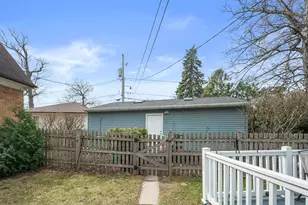 3363 S Princeton Ave, Milwaukee, WI 53215 - Photo 22