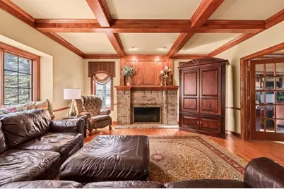 2820  Norman Dr, Brookfield, WI 53045 - Photo 8