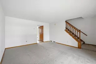 2017 Woodburn Rd, Waukesha, WI 53188 - Photo 8