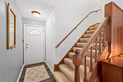 1970 N 166th St, Brookfield, WI 53005 - Photo 8