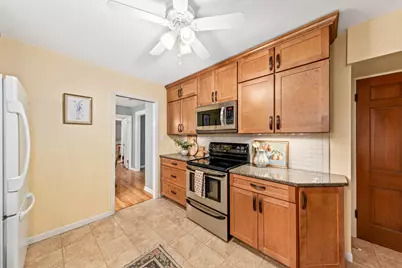 1970 N 166th St, Brookfield, WI 53005 - Photo 14