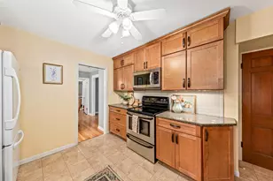 1970 N 166th St, Brookfield, WI 53005 - Photo 14