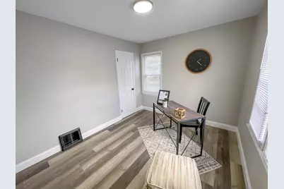 7004 W Arthur Ave, West Allis, WI 53219 - Photo 10