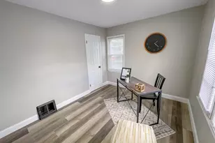 7004 W Arthur Ave, West Allis, WI 53219 - Photo 10