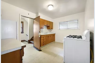 3148 N 39th St #3150, Milwaukee, WI 53216 - Photo 6