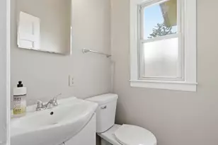 4169 N 14th St, Milwaukee, WI 53209 - Photo 16