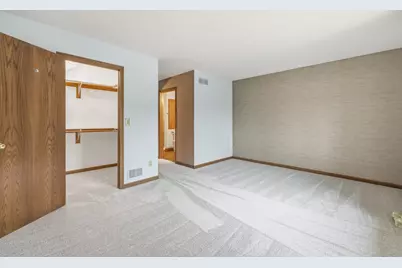 512  Frederick Ct, Oconomowoc, WI 53066 - Photo 24