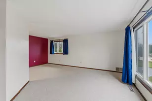 438 Emmer St, Mayville, WI 53050 - Photo 2