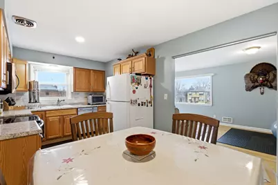 5633 W Oklahoma Ave, Milwaukee, WI 53219 - Photo 18