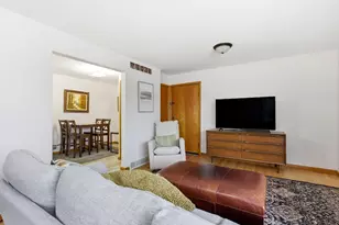 5633 W Oklahoma Ave, Milwaukee, WI 53219 - Photo 12