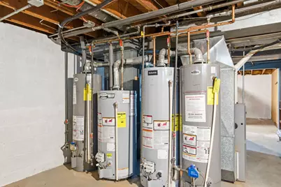 5633 W Oklahoma Ave, Milwaukee, WI 53219 - Photo 26