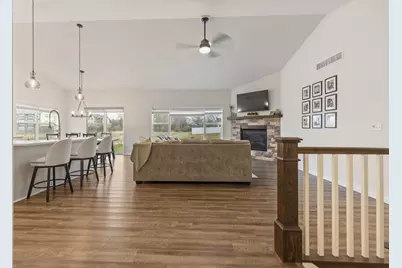 7546  259th Ct, Paddock Lake, WI 53168 - Photo 8