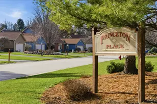 W268N1935 Shooting Star Rd, Pewaukee, WI 53072 - Photo 2