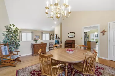 W268N1935  Shooting Star Rd #B, Pewaukee, WI 53072 - Photo 10