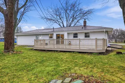 4979 W Dean Rd, Milwaukee, WI 53223 - Photo 26