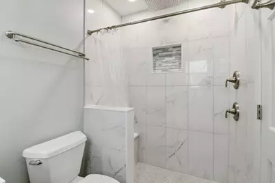 10415  22nd Ave, Pleasant Prairie, WI 53158 - Photo 12