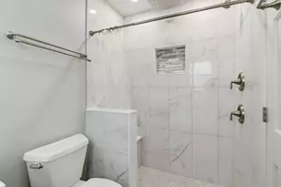 10415 22nd Ave, Pleasant Prairie, WI 53158 - Photo 12