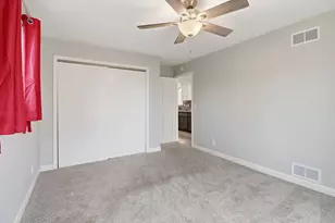 10415 22nd Ave, Pleasant Prairie, WI 53158 - Photo 6