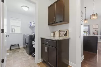 621  Fox Run Ln, Racine, WI 53406 - Photo 18