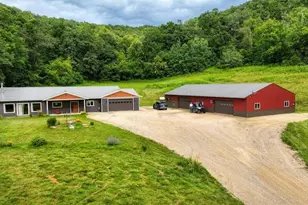 N7534 Skoy Coulee Rd, Farmington, WI 54644 - Photo 4