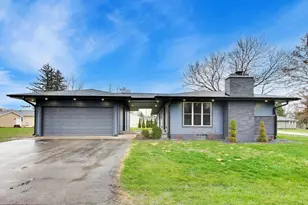 W1350 Honey Suckle Rd, Bloomfield, WI 53128 - Photo 1