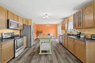 947 Voss Rd, Elkhorn, WI 53121 - Photo 18