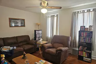 1218 S 10th St, Manitowoc, WI 54220 - Photo 10