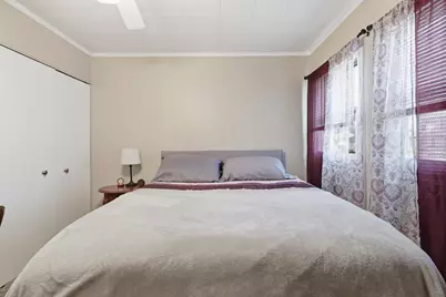 3803 S Lenox St, Milwaukee, WI 53207 - Photo 10