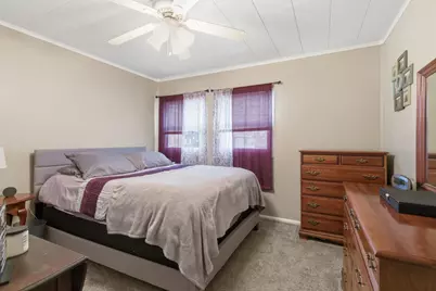 3803 S Lenox St, Milwaukee, WI 53207 - Photo 8