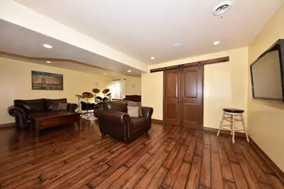 W269N2762  Lelah Ave, Pewaukee, WI 53072 - Photo 26