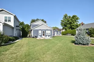 W269N2762 Lelah Ave, Pewaukee, WI 53072 - Photo 32