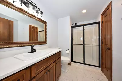W269N2762  Lelah Ave, Pewaukee, WI 53072 - Photo 24