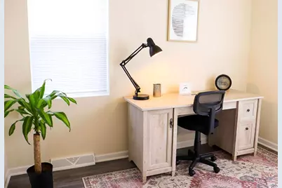 3324 N Palmer St, Milwaukee, WI 53212 - Photo 4