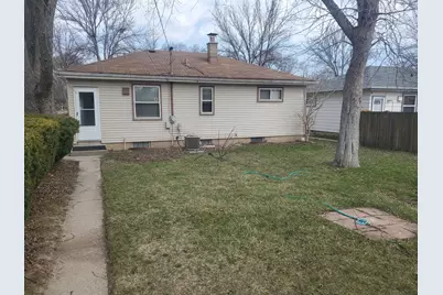8229 W Grantosa Dr, Milwaukee, WI 53218 - Photo 2