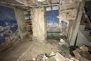 2450 W Keefe Ave, Milwaukee, WI 53206 - Photo 18