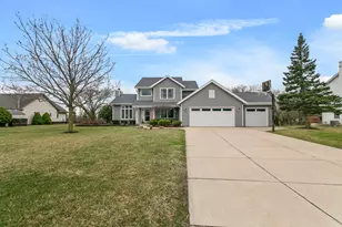 N61W14539 Brookside Dr, Menomonee Falls, WI 53051 - Photo 54