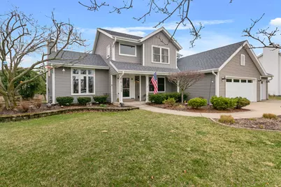 N61W14539  Brookside Dr, Menomonee Falls, WI 53051 - Photo 2