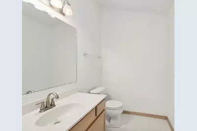 2152  Newbury Ln, Delavan, WI 53115 - Photo 6