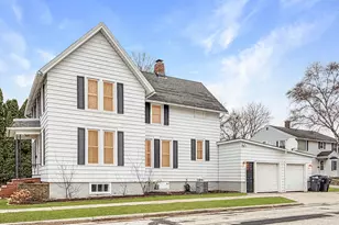 228 North St, Plymouth, WI 53073 - Photo 2