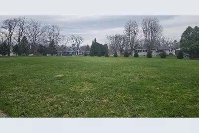 Lt2  Garrison Dr, Lake Geneva, WI 53147 - Photo 2