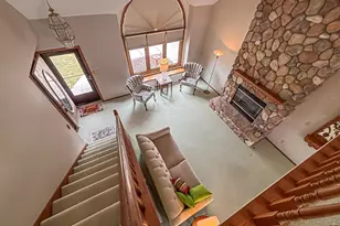 7236 S Hillendale Dr, Franklin, WI 53132 - Photo 6