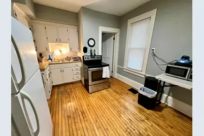 3066-3066A N Newhall St, Milwaukee, WI 53211 - Photo 4