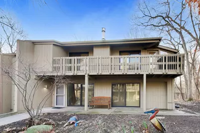 519  Bristol Oak Ct #D, Fontana, WI 53125 - Photo 1