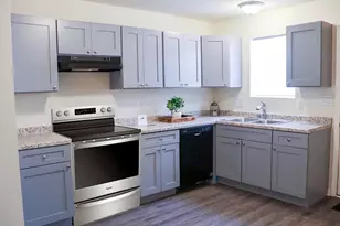 3160 N Palmer St, Milwaukee, WI 53212 - Photo 4