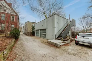 1730 N Franklin Pl, Milwaukee, WI 53202 - Photo 14