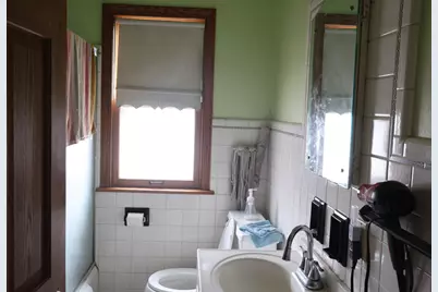 3718 N 57th St, Milwaukee, WI 53216 - Photo 10