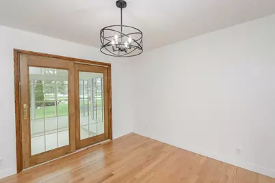 21300  Astolat Dr, Brookfield, WI 53045 - Photo 16